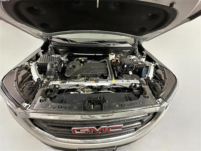 Photo of 2021 Quicksilver Metallic GMC Terrain