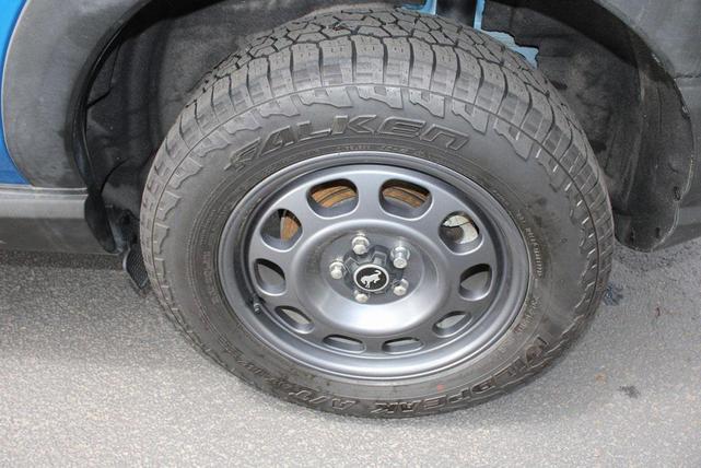Photo of 2022 Velocity Blue Metallic Ford Bronco Sport