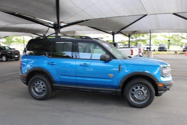 Photo of 2022 Velocity Blue Metallic Ford Bronco Sport