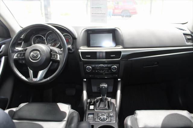 Photo of 2016 Soul Red Metallic Mazda CX-5