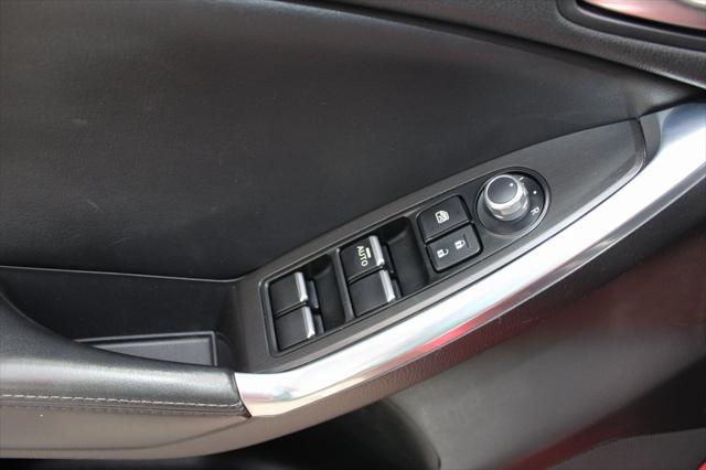 Photo of 2016 Soul Red Metallic Mazda CX-5