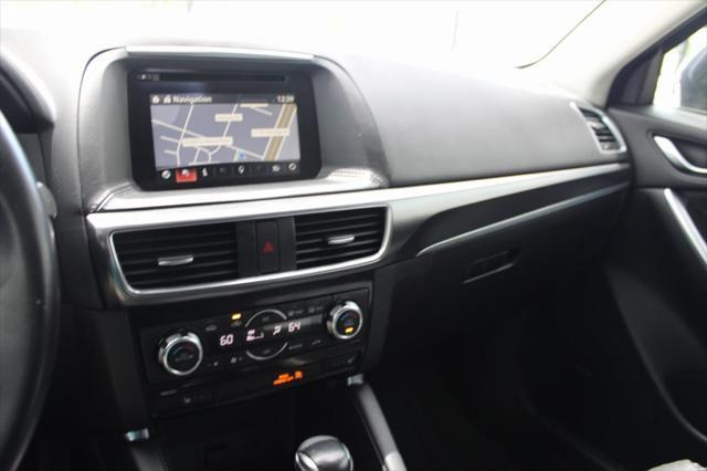 Photo of 2016 Soul Red Metallic Mazda CX-5