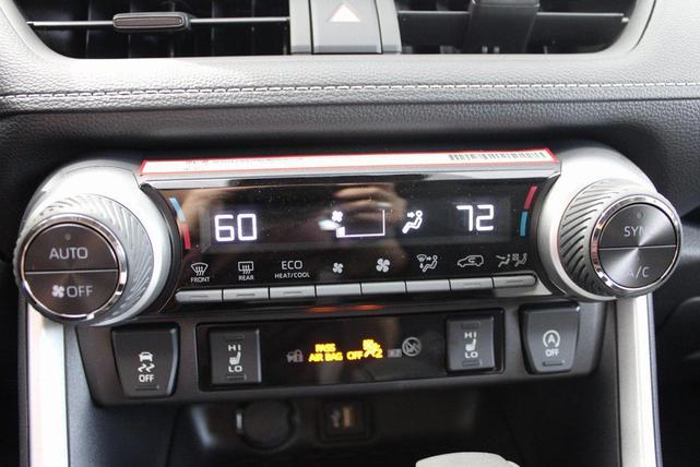Photo of 2025 Midnight Black Metallic Toyota RAV4