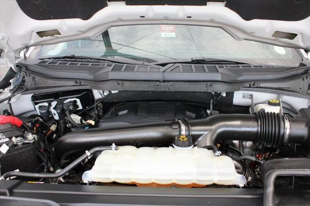 Photo of 2021 Iconic Silver Metallic Ford F-150