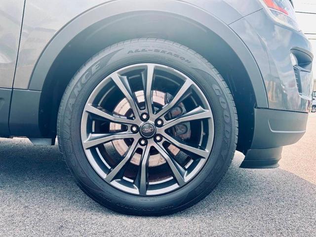 Photo of 2018 Gray Ford Explorer