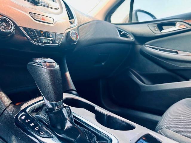 Photo of 2016 Silver Chevrolet Cruze