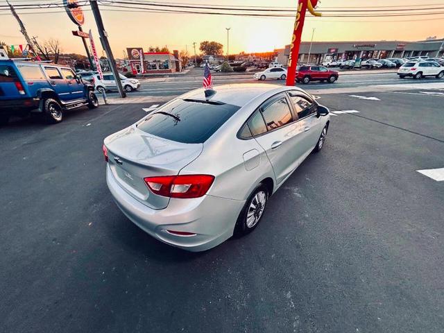 Photo of 2016 Silver Chevrolet Cruze