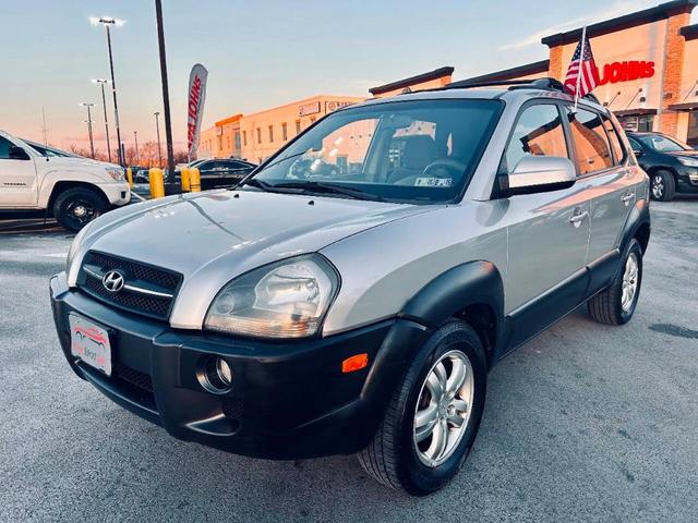 Photo of 2006 Silver Hyundai TUCSON