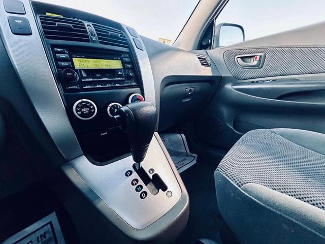 Photo of 2006 Silver Hyundai TUCSON