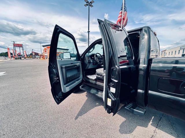 Photo of 2014 Black Ford F-250