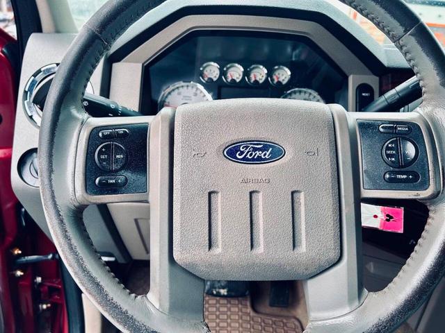 Photo of 2008 Burgundy Ford F-250