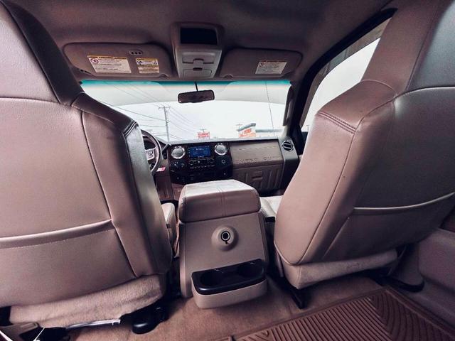 Photo of 2008 Burgundy Ford F-250