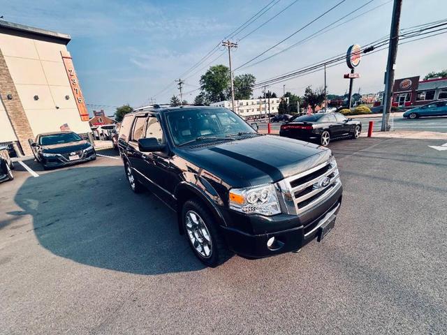 Photo of 2014 Gray Ford Expedition
