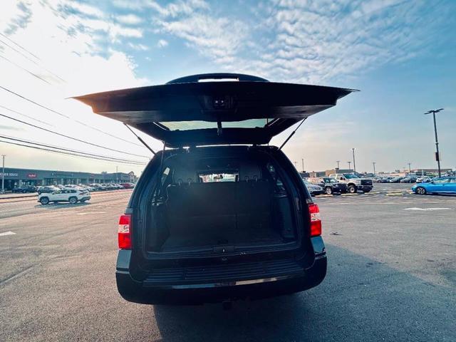 Photo of 2014 Gray Ford Expedition