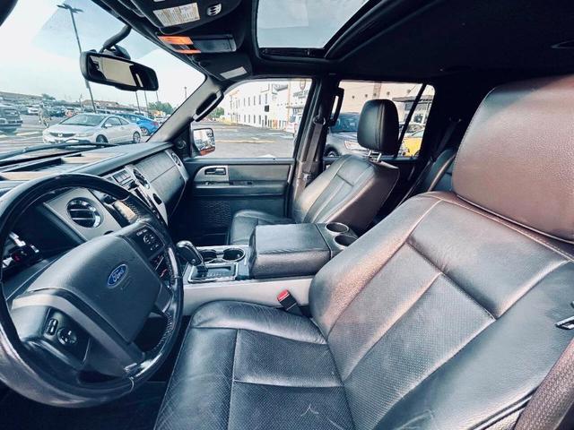 Photo of 2014 Gray Ford Expedition