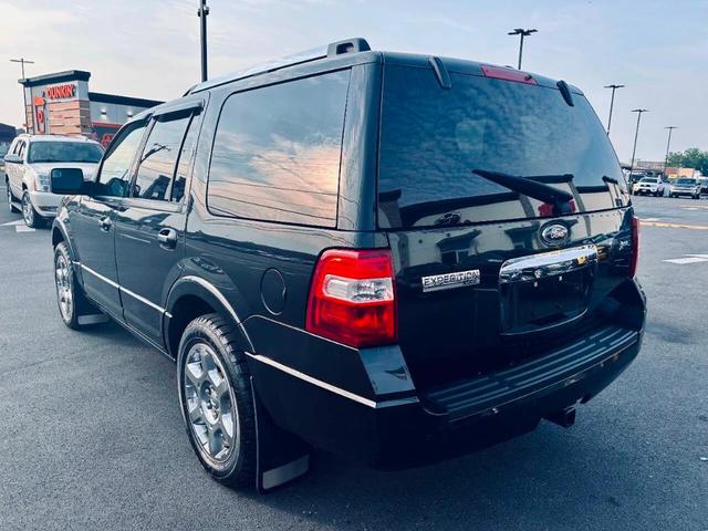 Photo of 2014 Gray Ford Expedition