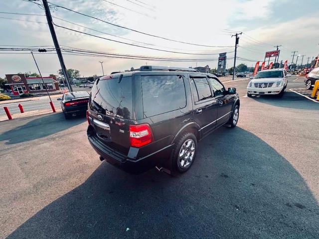Photo of 2014 Gray Ford Expedition