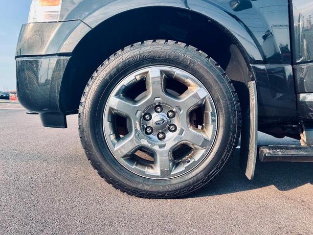 Photo of 2014 Gray Ford Expedition