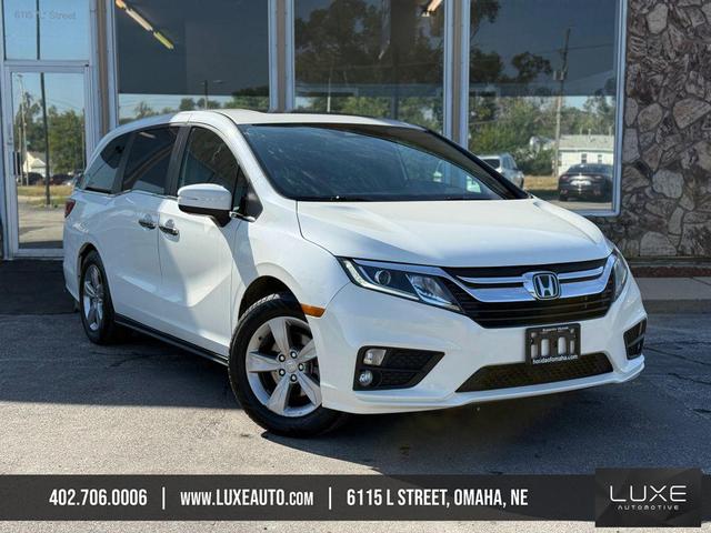Photo of 2018 White Diamond Pearl Honda Odyssey