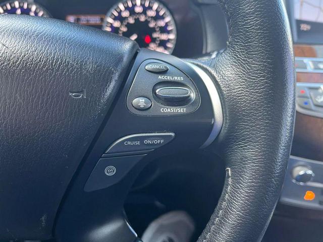 Photo of 2017 Black Obsidian INFINITI QX60