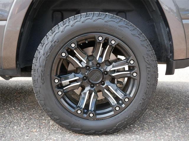 Photo of 2019 Granite Crystal Clearcoat Metallic RAM 1500