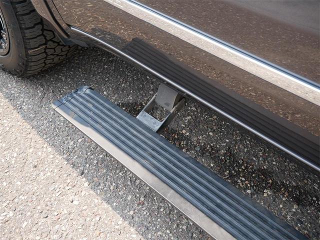 Photo of 2019 Granite Crystal Clearcoat Metallic RAM 1500
