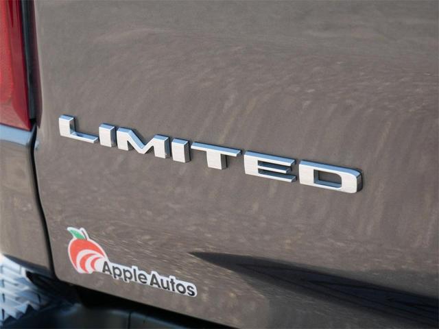 Photo of 2019 Granite Crystal Clearcoat Metallic RAM 1500