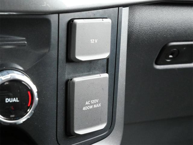 Photo of 2023 Oxford White Ford F-150