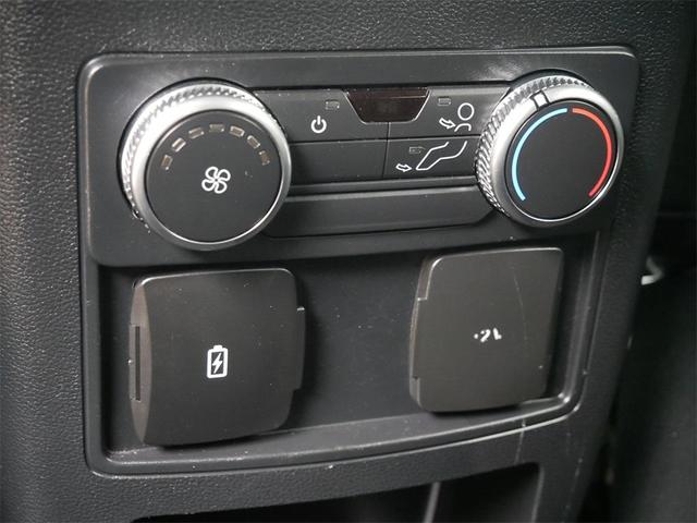 Photo of 2021 Gray Ford Explorer