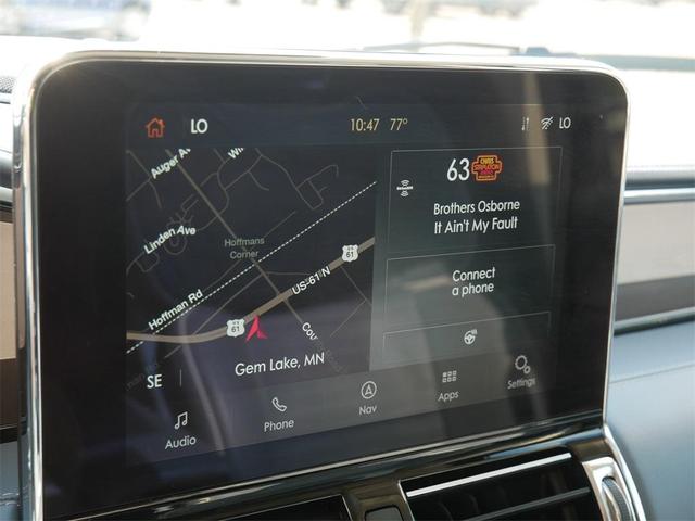 Photo of 2020 White Lincoln Navigator