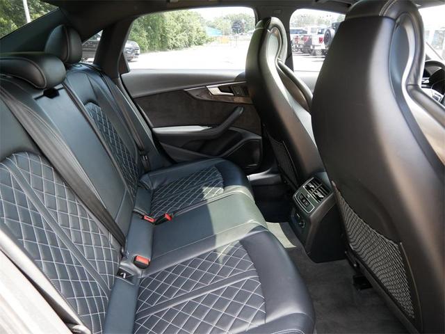 Photo of 2019 Quantum Gray Audi S4