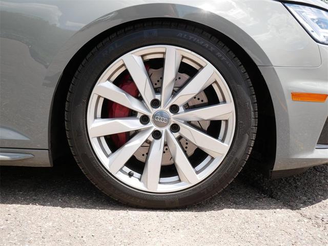 Photo of 2019 Quantum Gray Audi S4
