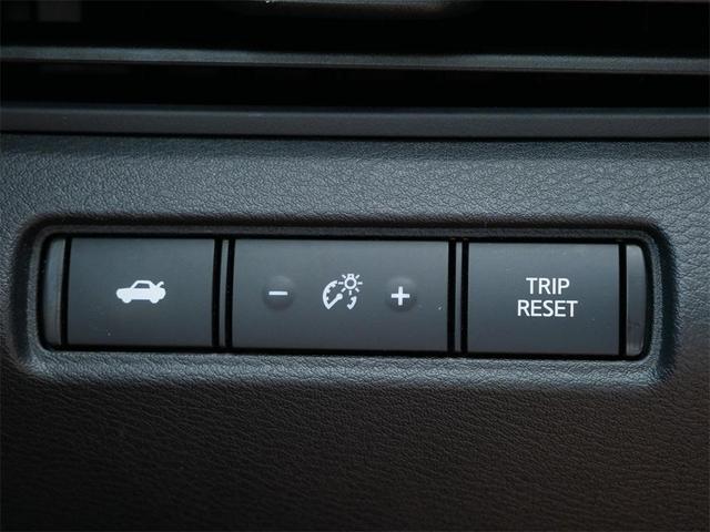 Photo of 2022 Deep Blue Pearl Nissan Altima