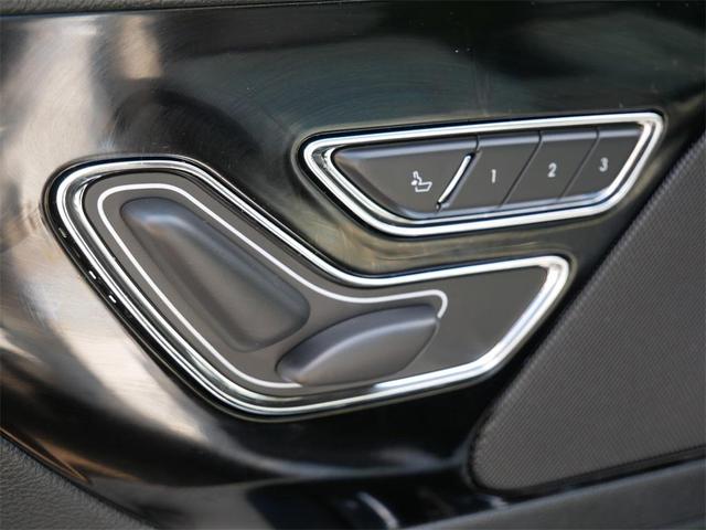 Photo of 2025 White Metallic Lincoln Aviator