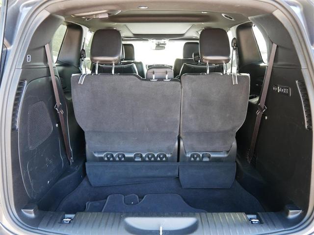 Photo of 2022 Granite Crystal Clearcoat Metallic Chrysler Pacifica