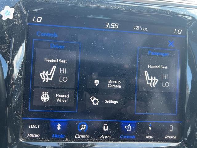 Photo of 2019 Diamond Black Jeep Cherokee