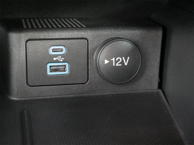 Photo of 2023 Carbonized Gray Metallic Ford Escape