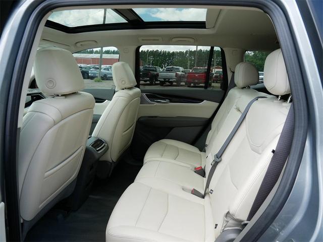 Photo of 2023 Silver Metallic Cadillac XT6