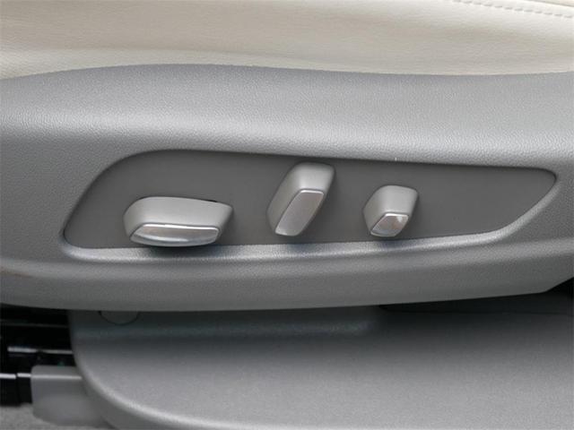 Photo of 2023 Silver Metallic Cadillac XT6