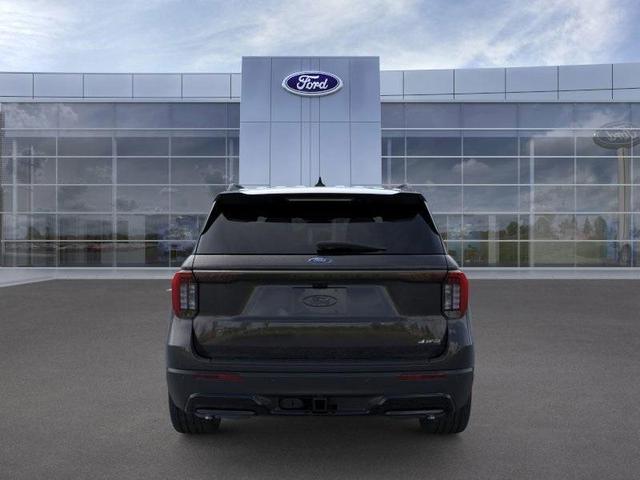 Photo of 2025 Black Ford Explorer