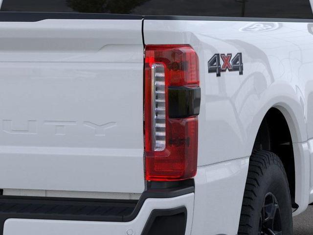 Photo of 2025 Oxford White Ford F-250