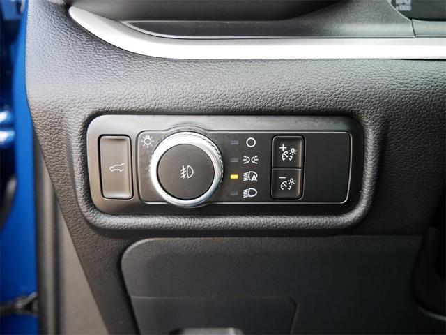Photo of 2023 Blue Metallic Ford Explorer