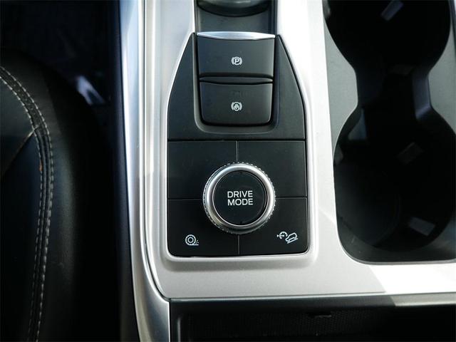 Photo of 2023 Blue Metallic Ford Explorer