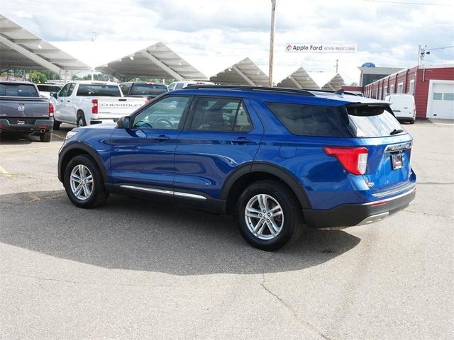 Photo of 2023 Blue Metallic Ford Explorer