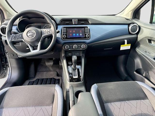 Photo of 2025 Gun Metallic Nissan Versa