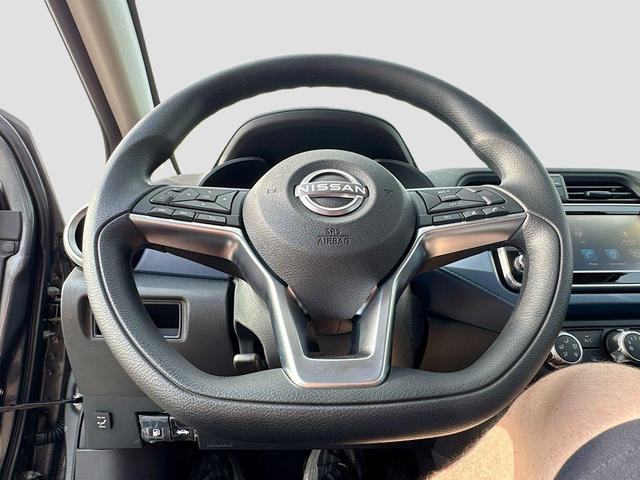 Photo of 2025 Gun Metallic Nissan Versa