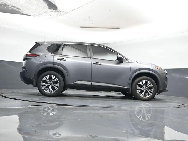Photo of 2022 Gun Metallic Nissan Rogue