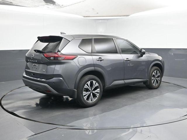 Photo of 2022 Gun Metallic Nissan Rogue