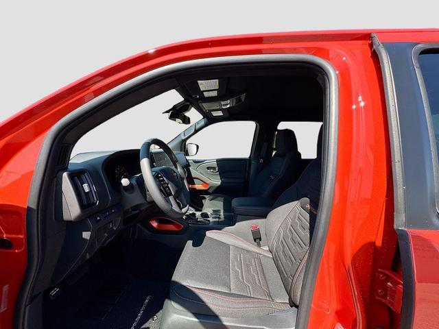 Photo of 2025 Afterburn Orang Nissan Frontier