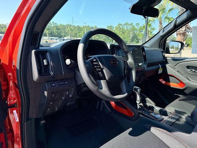Photo of 2025 Afterburn Orang Nissan Frontier